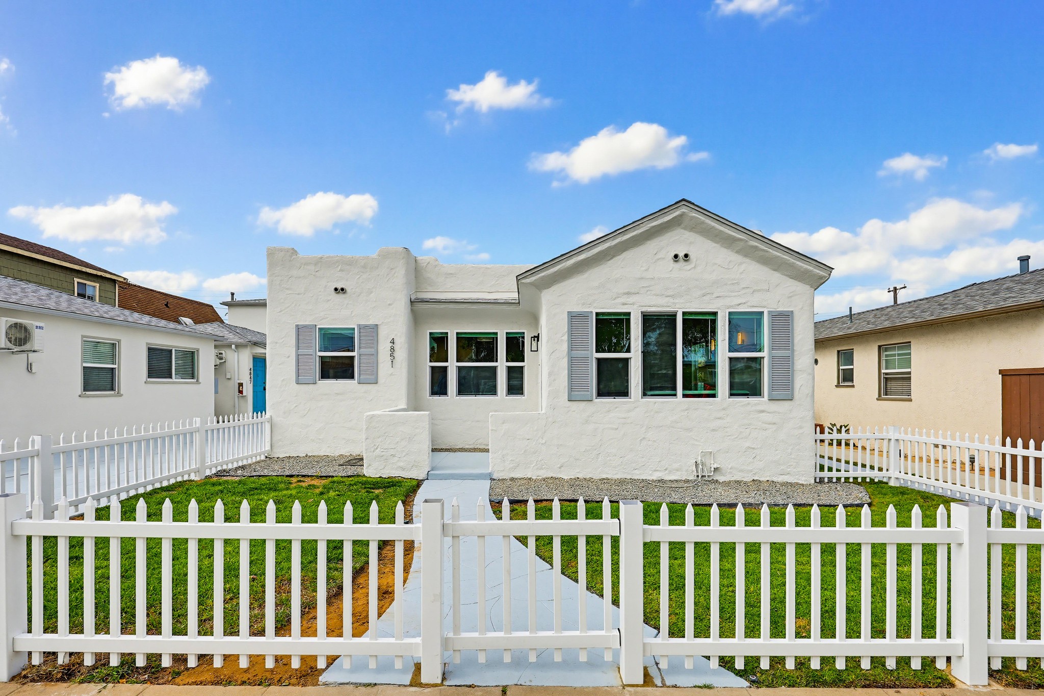Virtual tour photo 4 of 40 for 4851 Long Branch Ave