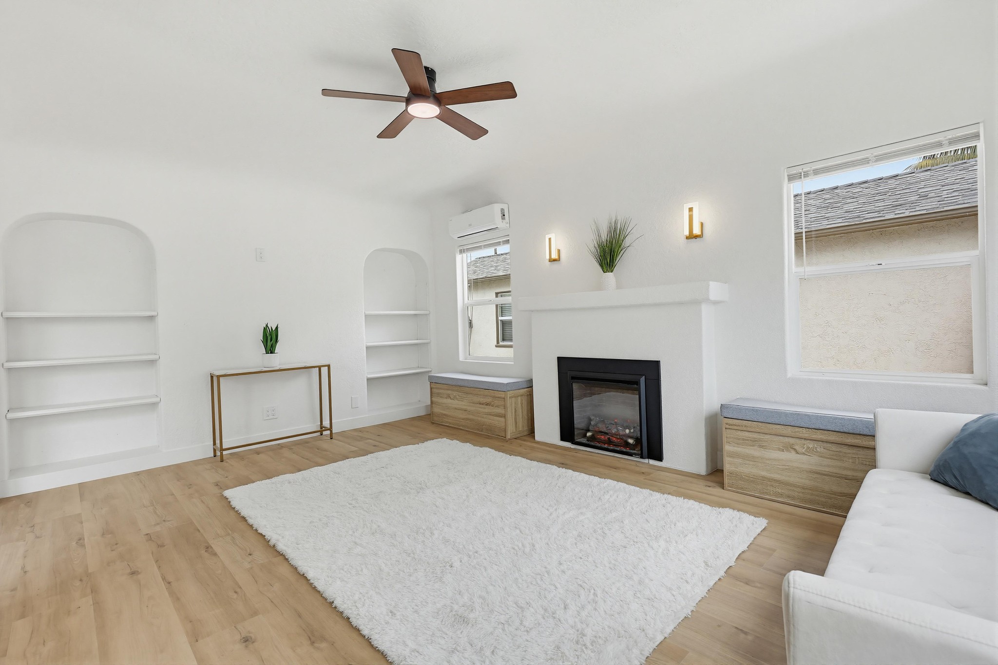 Virtual tour photo 14 of 40 for 4851 Long Branch Ave