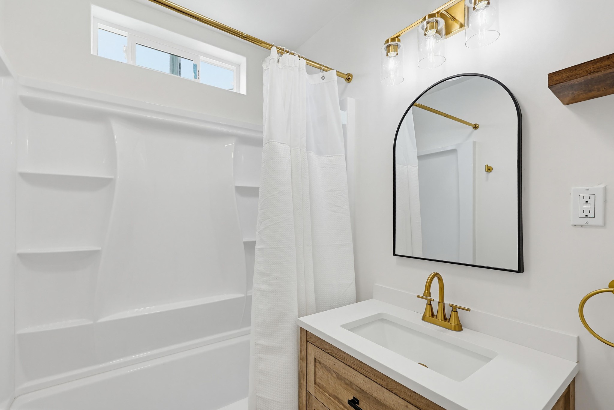 Virtual tour photo 36 of 40 for 4851 Long Branch Ave