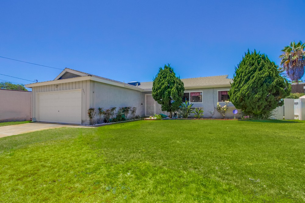 Virtual tour photo 5 of 44 for 4851 Mount La Platta Drive