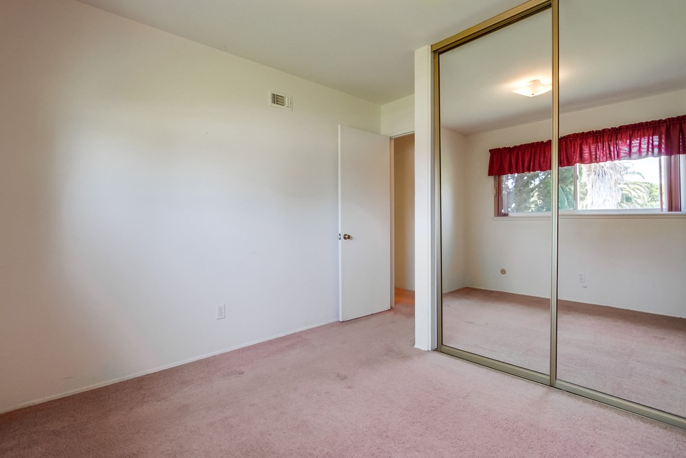 Virtual tour photo 37 of 44 for 4851 Mount La Platta Drive