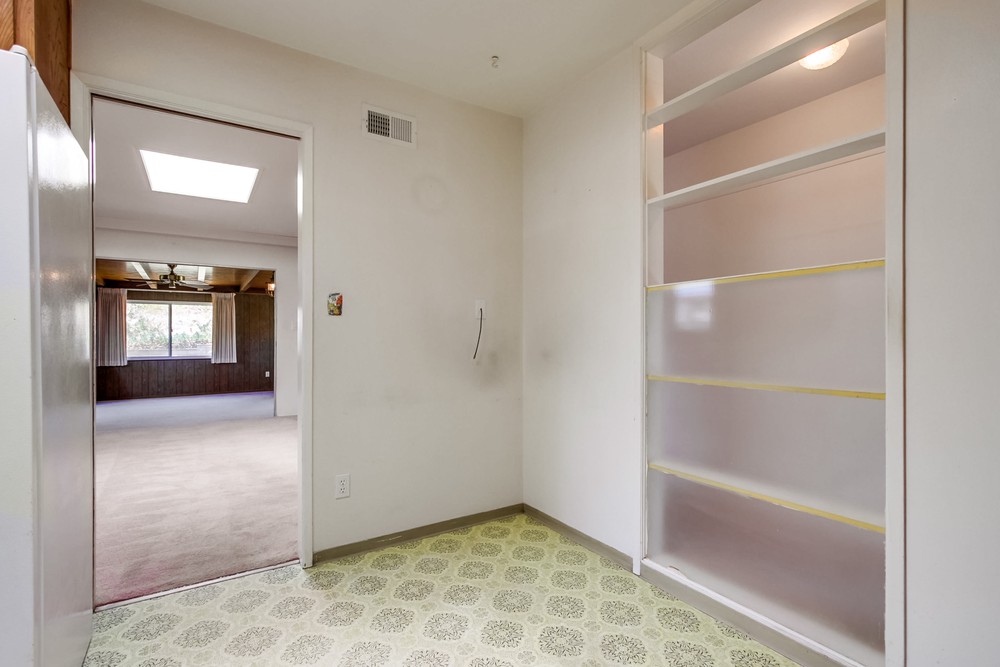 Virtual tour photo 19 of 44 for 4851 Mount La Platta Drive