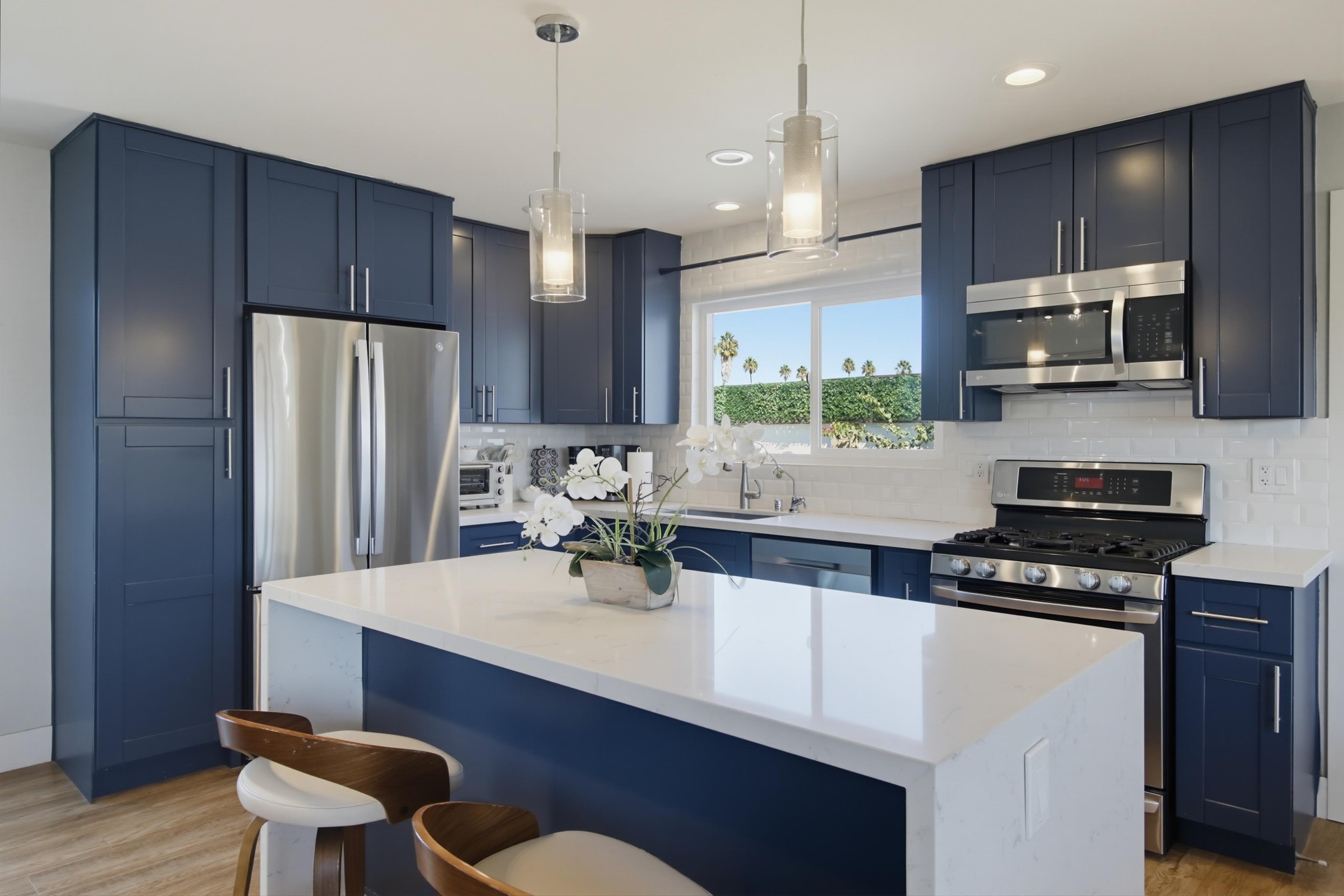 Virtual tour photo 11 of 52 for 4852 Kings Way