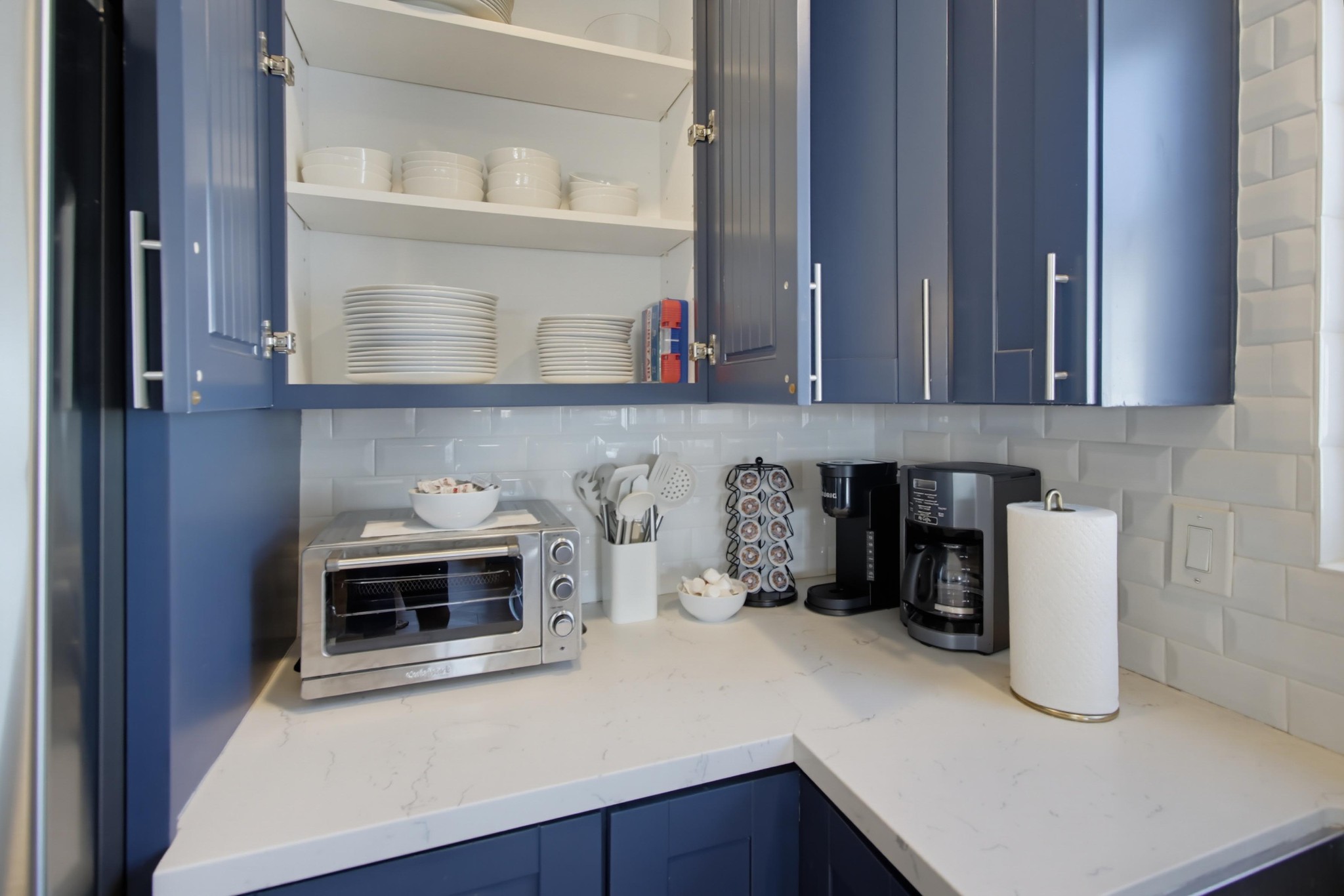 Virtual tour photo 17 of 52 for 4852 Kings Way