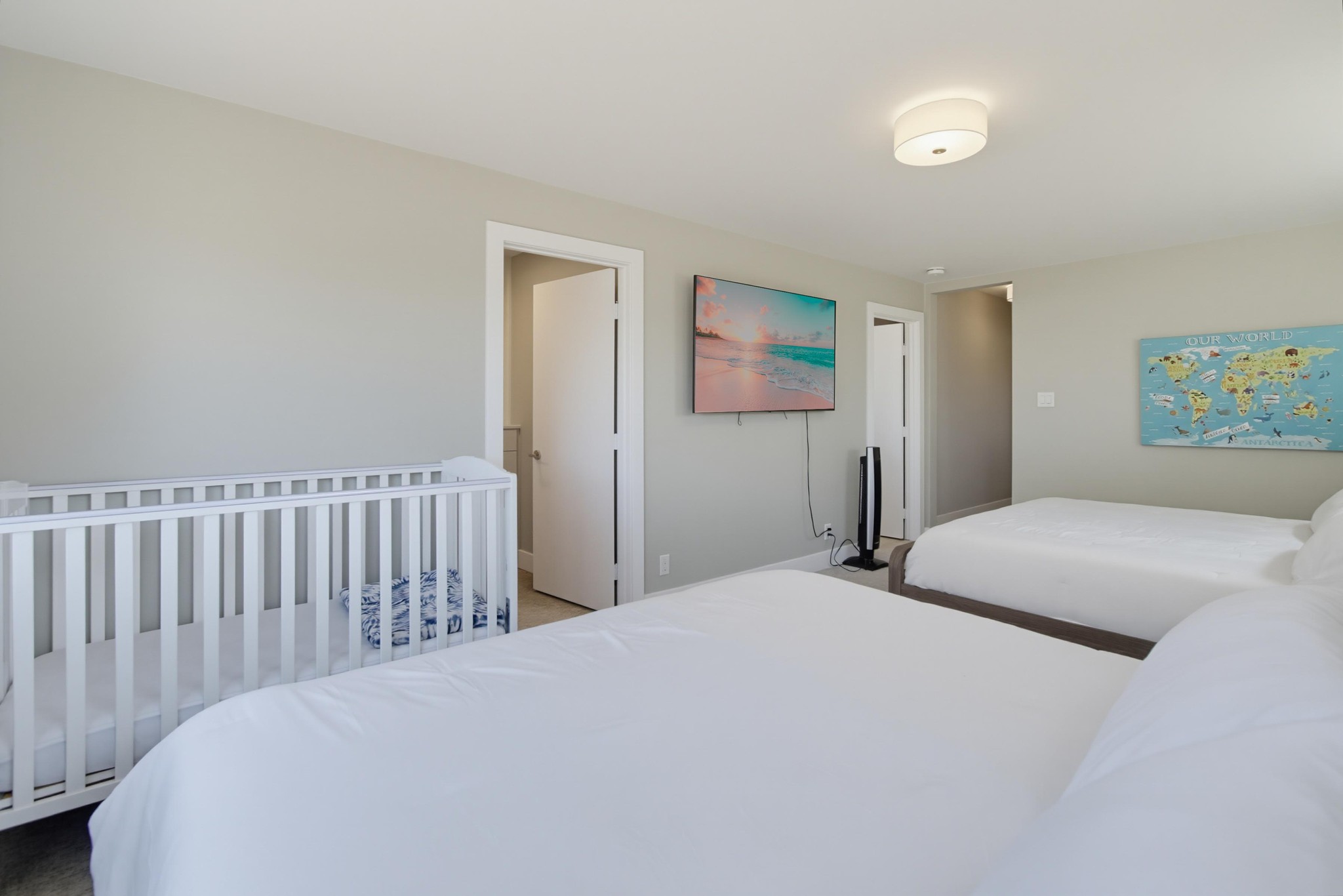 Virtual tour photo 21 of 52 for 4852 Kings Way