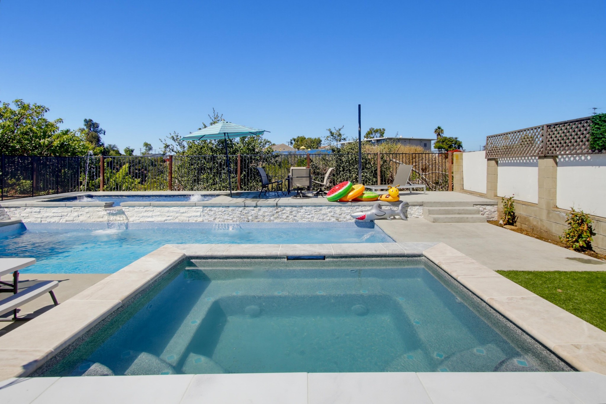 Virtual tour photo 36 of 52 for 4852 Kings Way