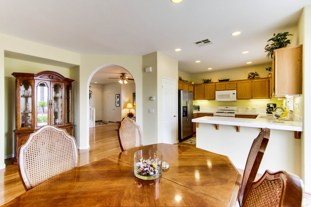 Virtual tour photo 9 of 40 for 4852 Royal Island Way