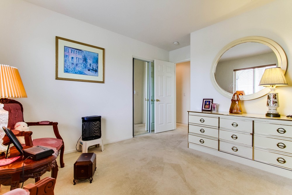 Virtual tour photo 31 of 40 for 4852 Royal Island Way