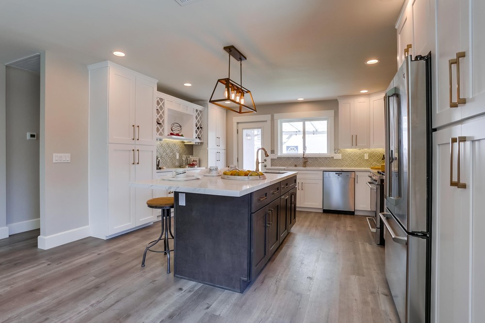 Virtual tour photo 13 of 44 for 4853 33rd St