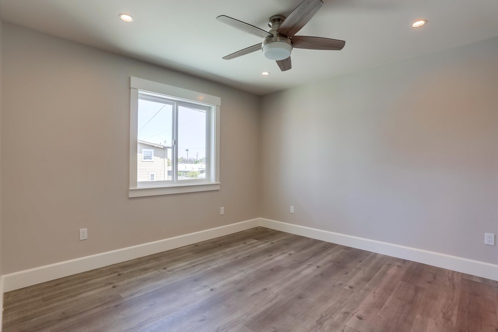 Virtual tour photo 27 of 44 for 4853 33rd St