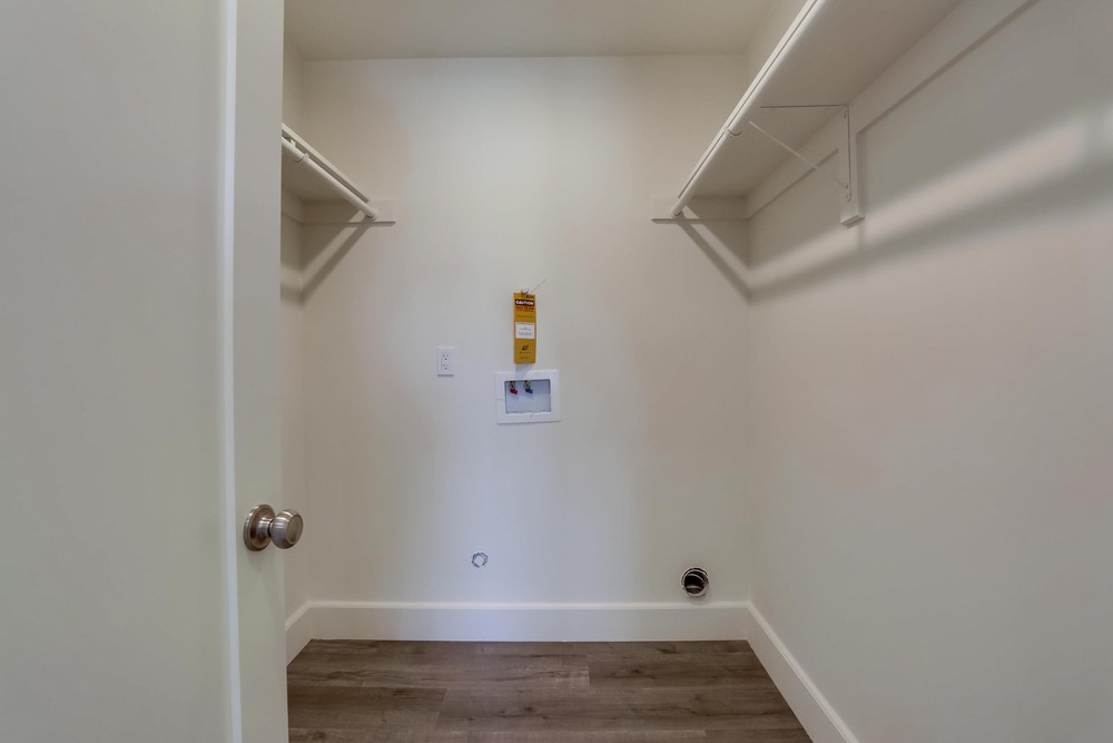 Virtual tour photo 30 of 44 for 4853 33rd St