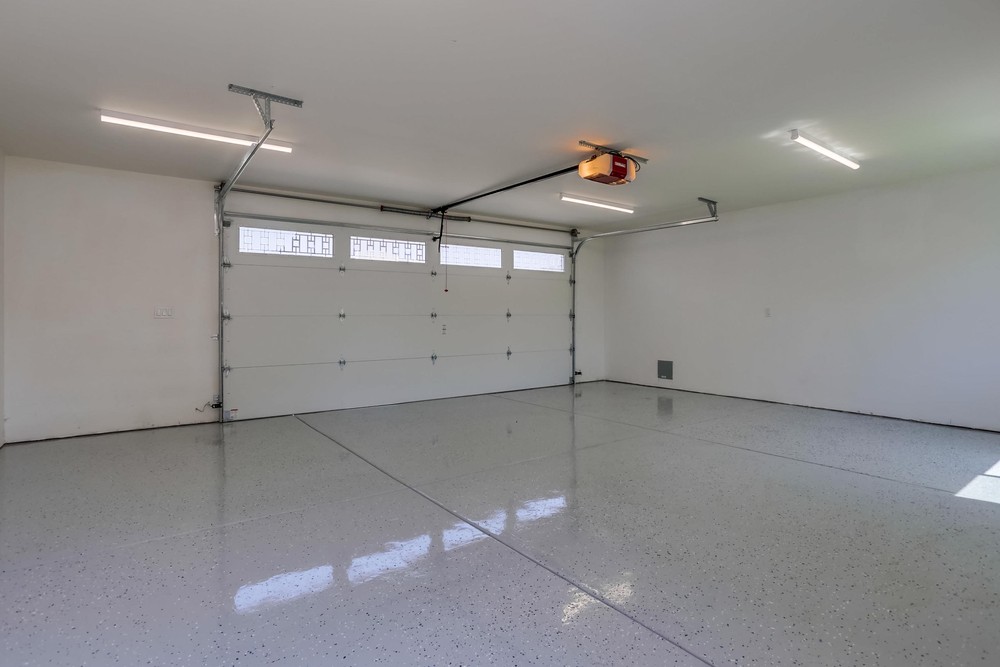 Virtual tour photo 35 of 44 for 4853 33rd St