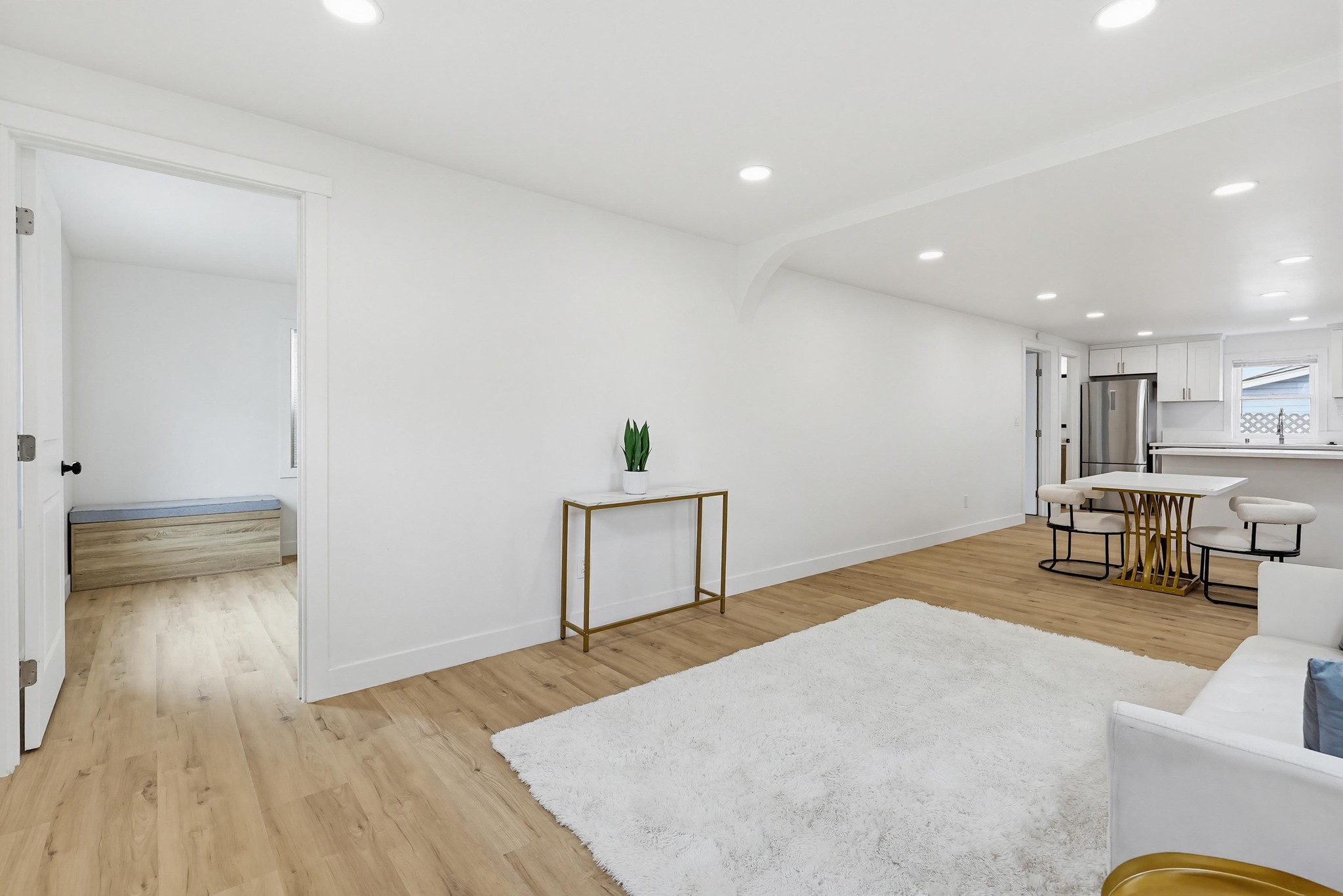 Virtual tour photo 9 of 39 for 4853 Long Branch Ave