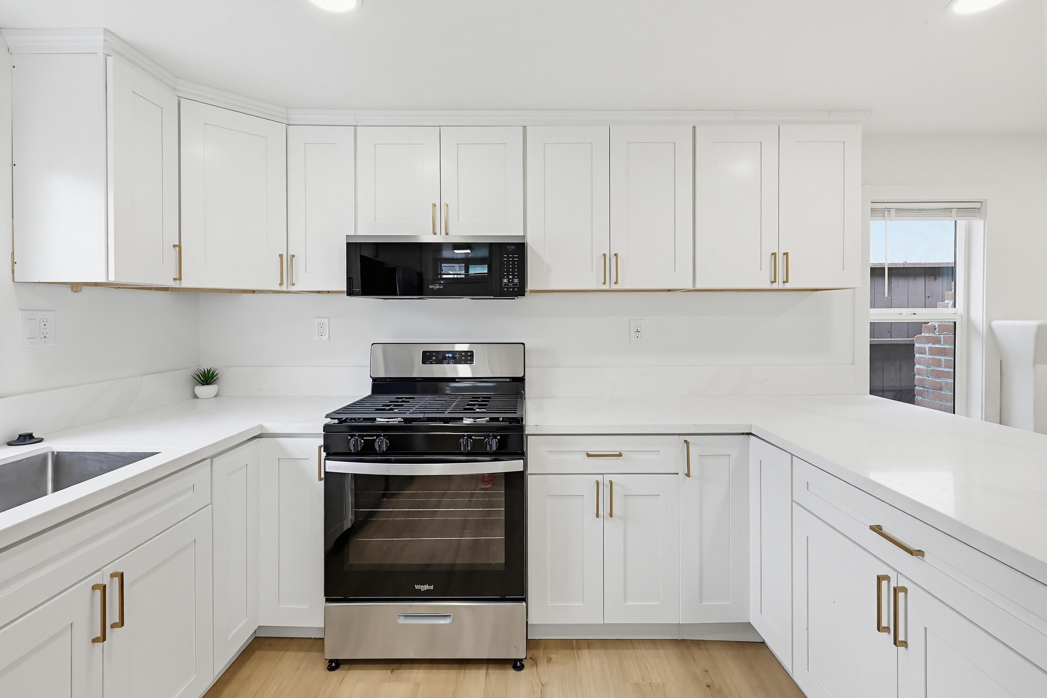 Virtual tour photo 22 of 39 for 4853 Long Branch Ave