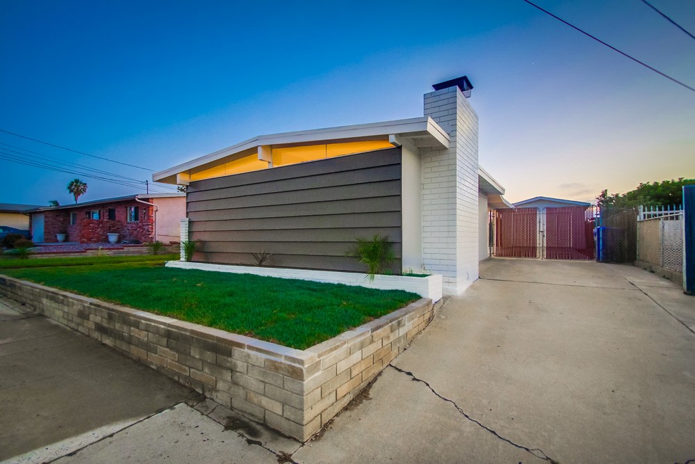 Virtual tour photo 4 of 75 for 4854 Doliva Dr