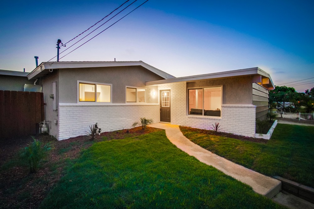 Virtual tour photo 6 of 75 for 4854 Doliva Dr