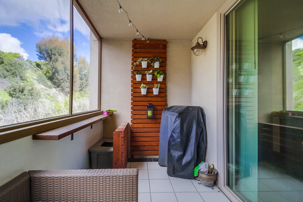 Virtual tour photo 31 of 48 for 4855 Collwood Blvd