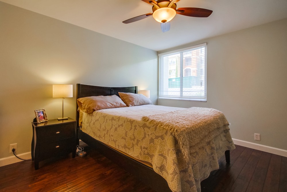 Virtual tour photo 33 of 48 for 4855 Collwood Blvd