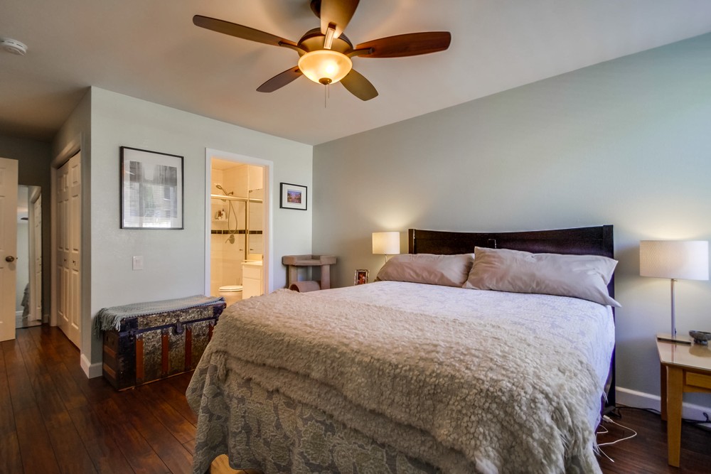 Virtual tour photo 35 of 48 for 4855 Collwood Blvd