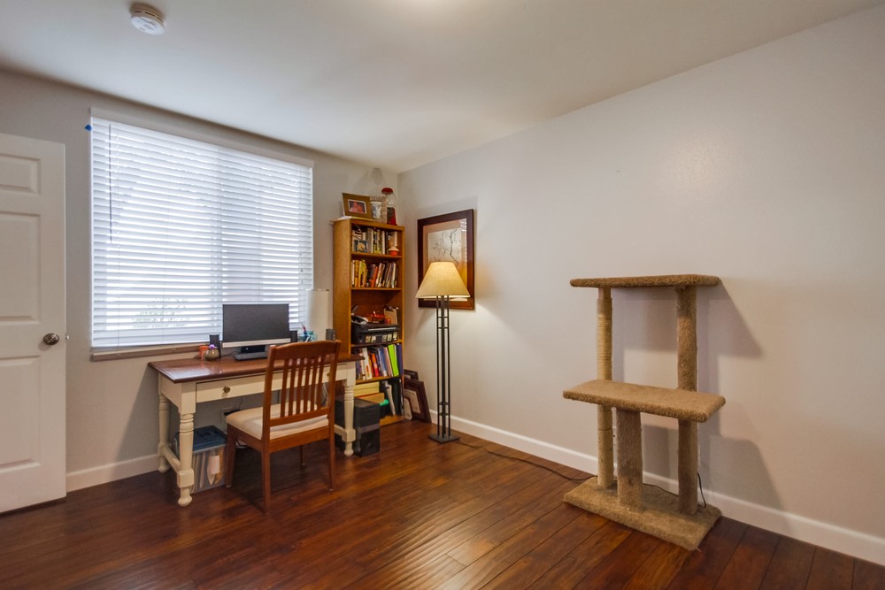 Virtual tour photo 38 of 48 for 4855 Collwood Blvd