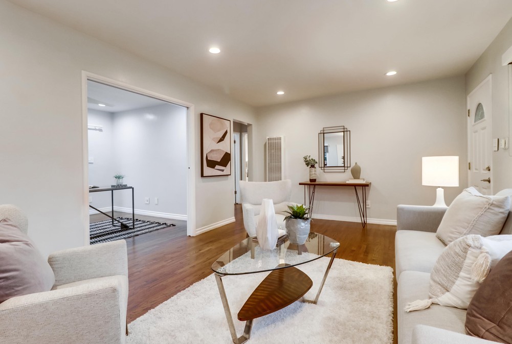Virtual tour photo 23 of 81 for 4856 Date St