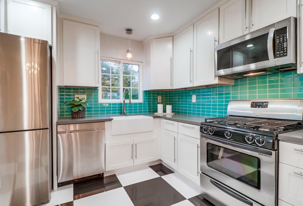 Virtual tour photo 38 of 81 for 4856 Date St