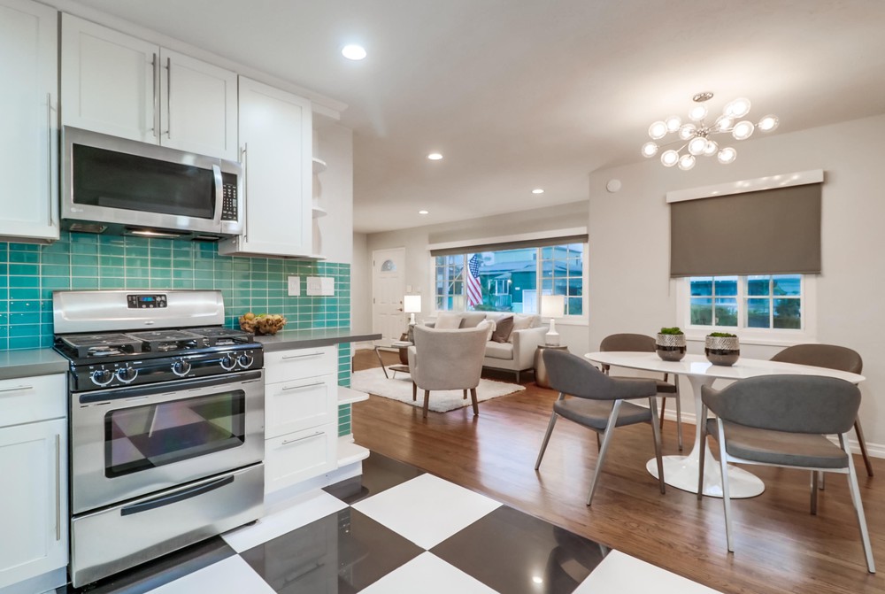 Virtual tour photo 39 of 81 for 4856 Date St