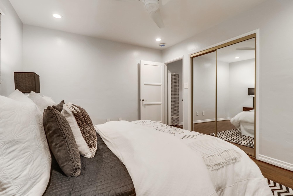 Virtual tour photo 50 of 81 for 4856 Date St