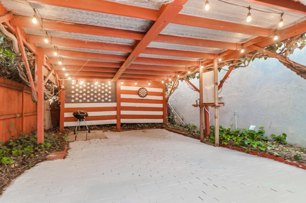 Virtual tour photo 77 of 81 for 4856 Date St