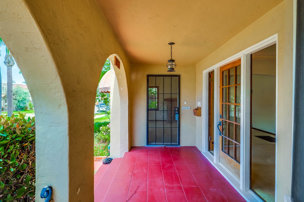 Virtual tour photo 10 of 41 for 4857 Edgeware Rd