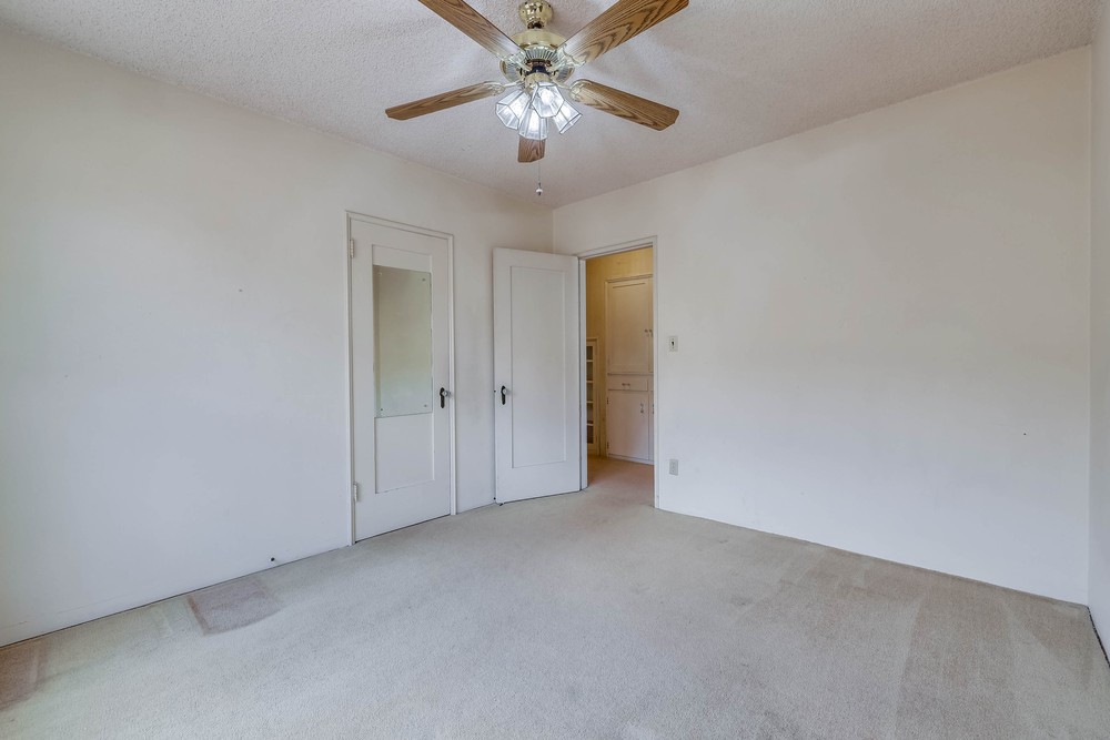 Virtual tour photo 25 of 41 for 4857 Edgeware Rd