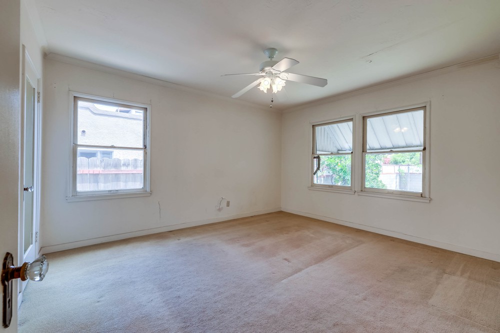 Virtual tour photo 26 of 41 for 4857 Edgeware Rd
