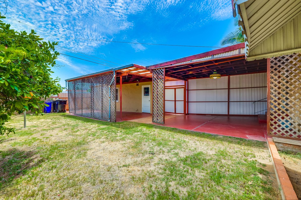 Virtual tour photo 40 of 41 for 4857 Edgeware Rd