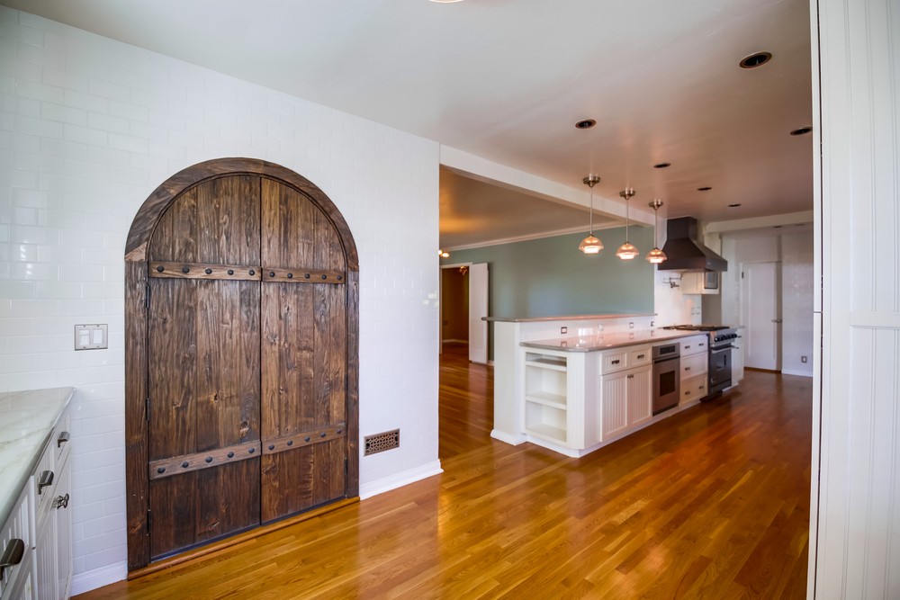 Virtual tour photo 25 of 69 for 4857 Marlborough Dr