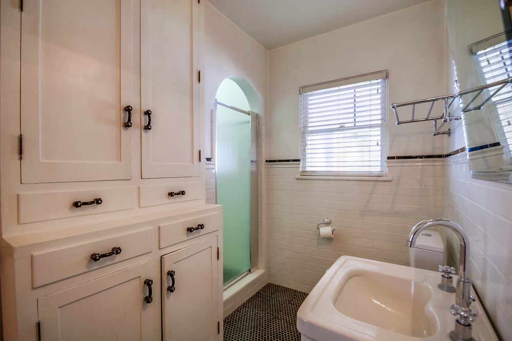 Virtual tour photo 35 of 69 for 4857 Marlborough Dr
