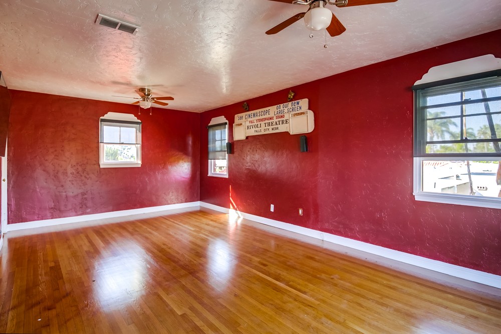 Virtual tour photo 41 of 69 for 4857 Marlborough Dr