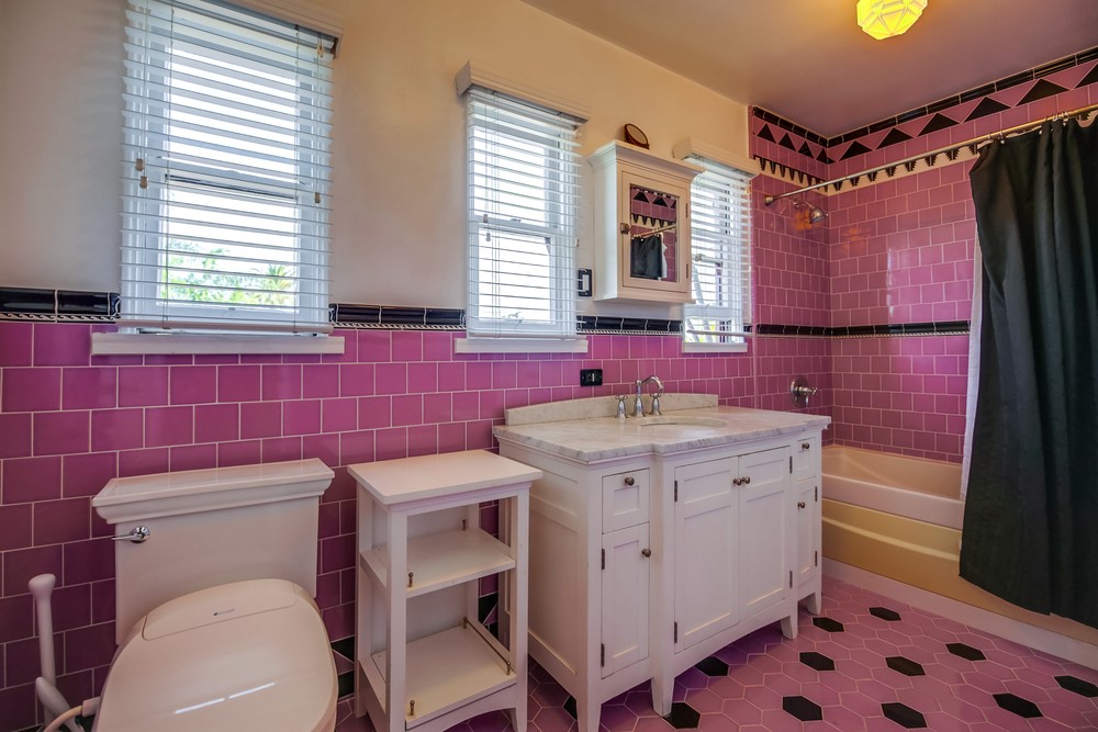 Virtual tour photo 42 of 69 for 4857 Marlborough Dr