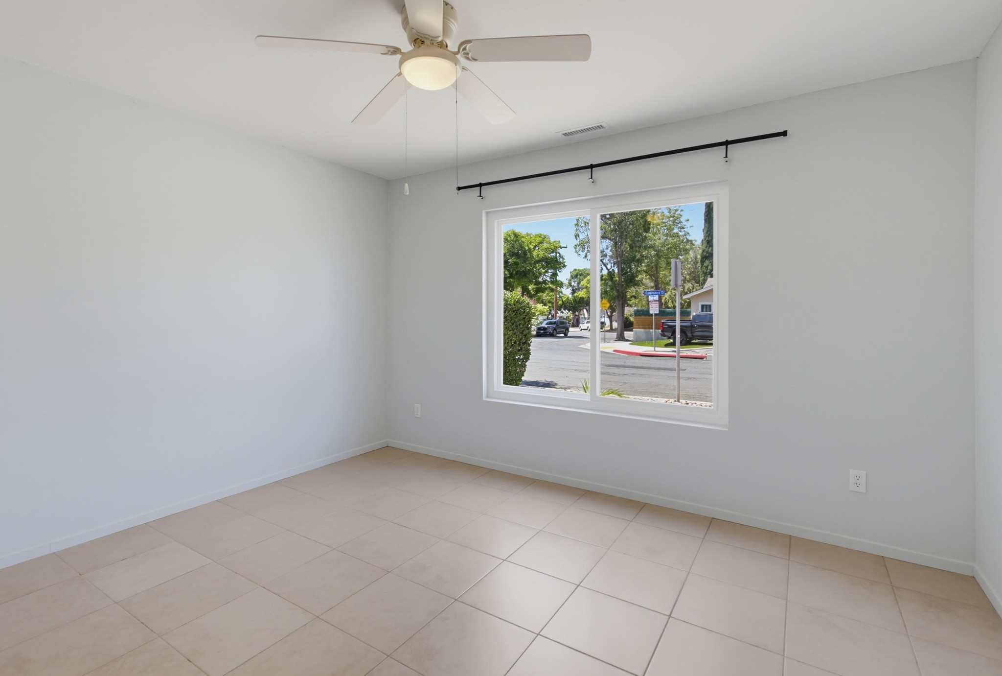 Virtual tour photo 16 of 54 for 4859 Campanile Dr