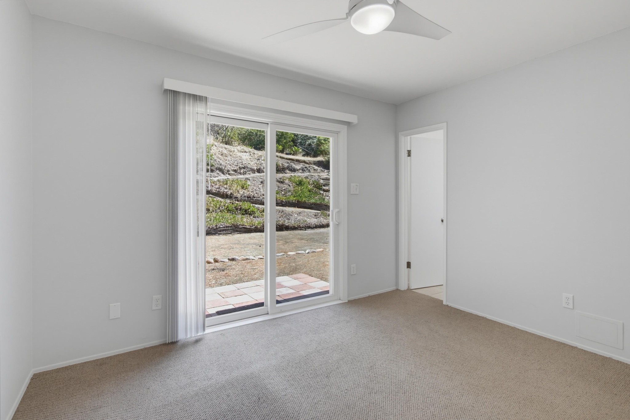 Virtual tour photo 30 of 54 for 4859 Campanile Dr