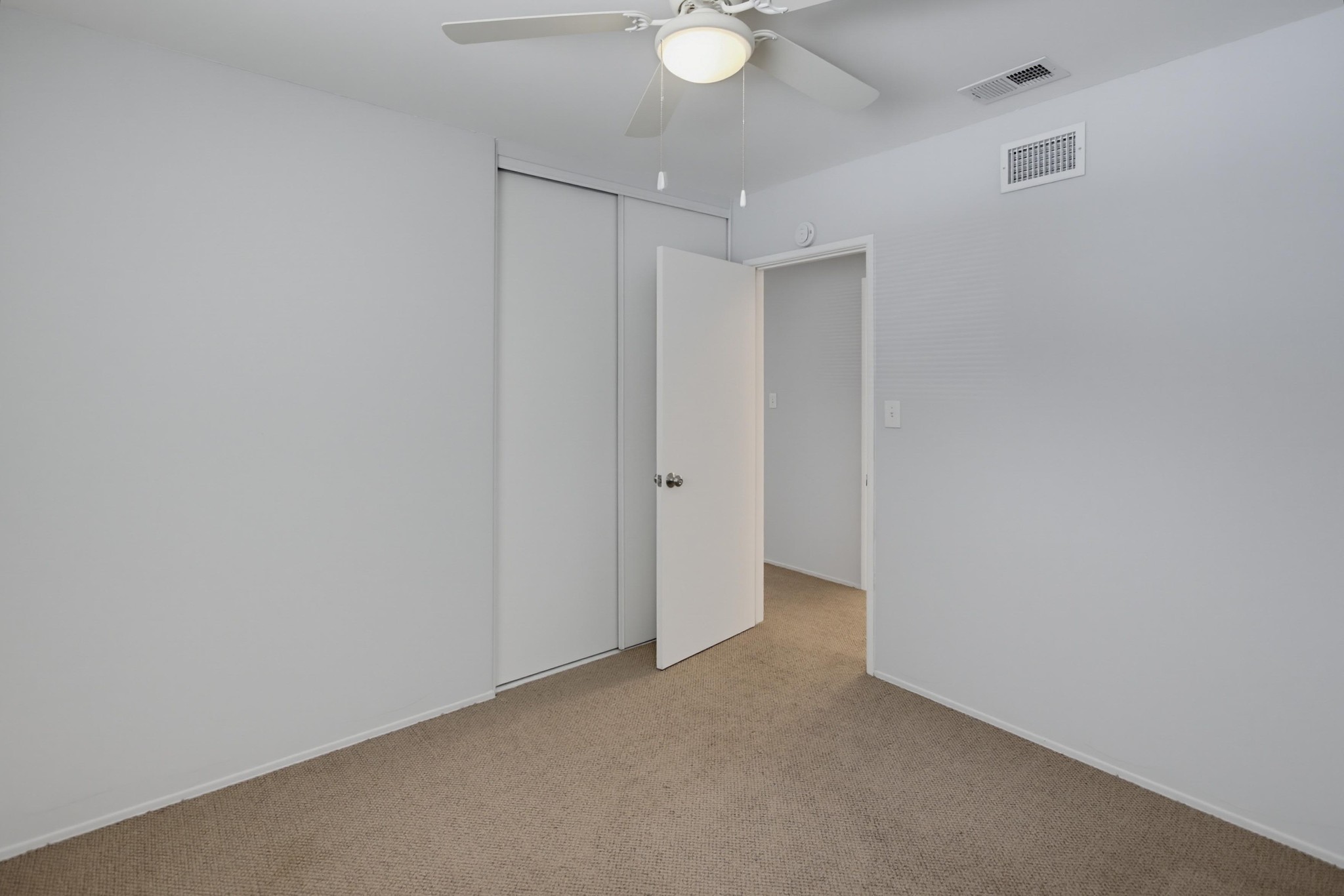 Virtual tour photo 36 of 54 for 4859 Campanile Dr