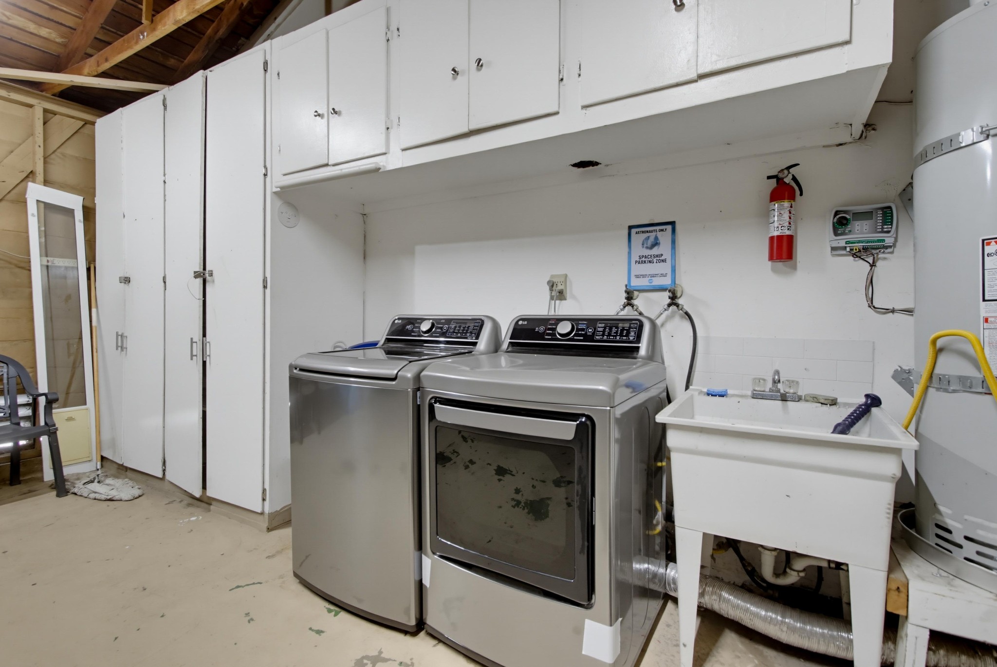 Virtual tour photo 40 of 54 for 4859 Campanile Dr
