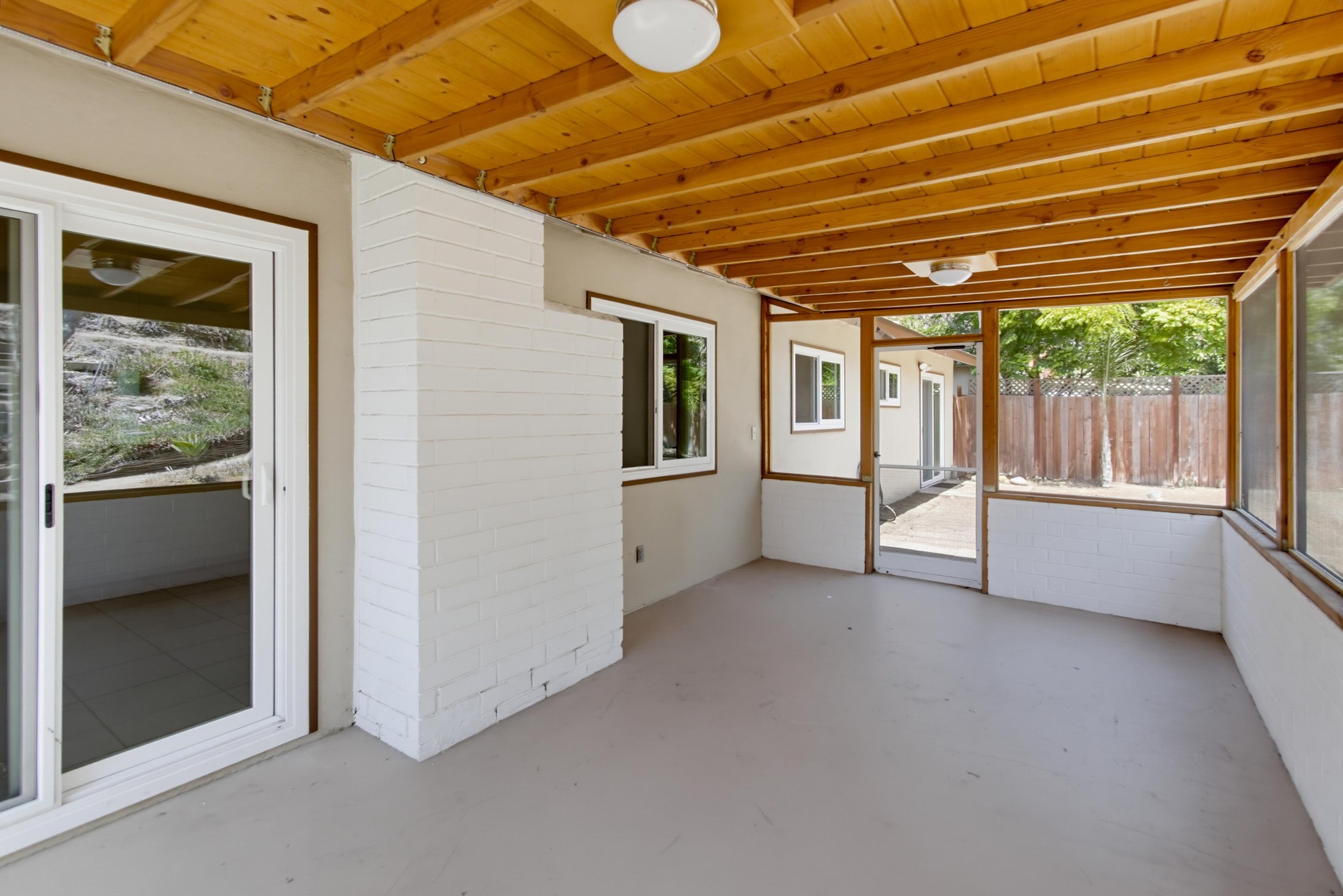 Virtual tour photo 42 of 54 for 4859 Campanile Dr