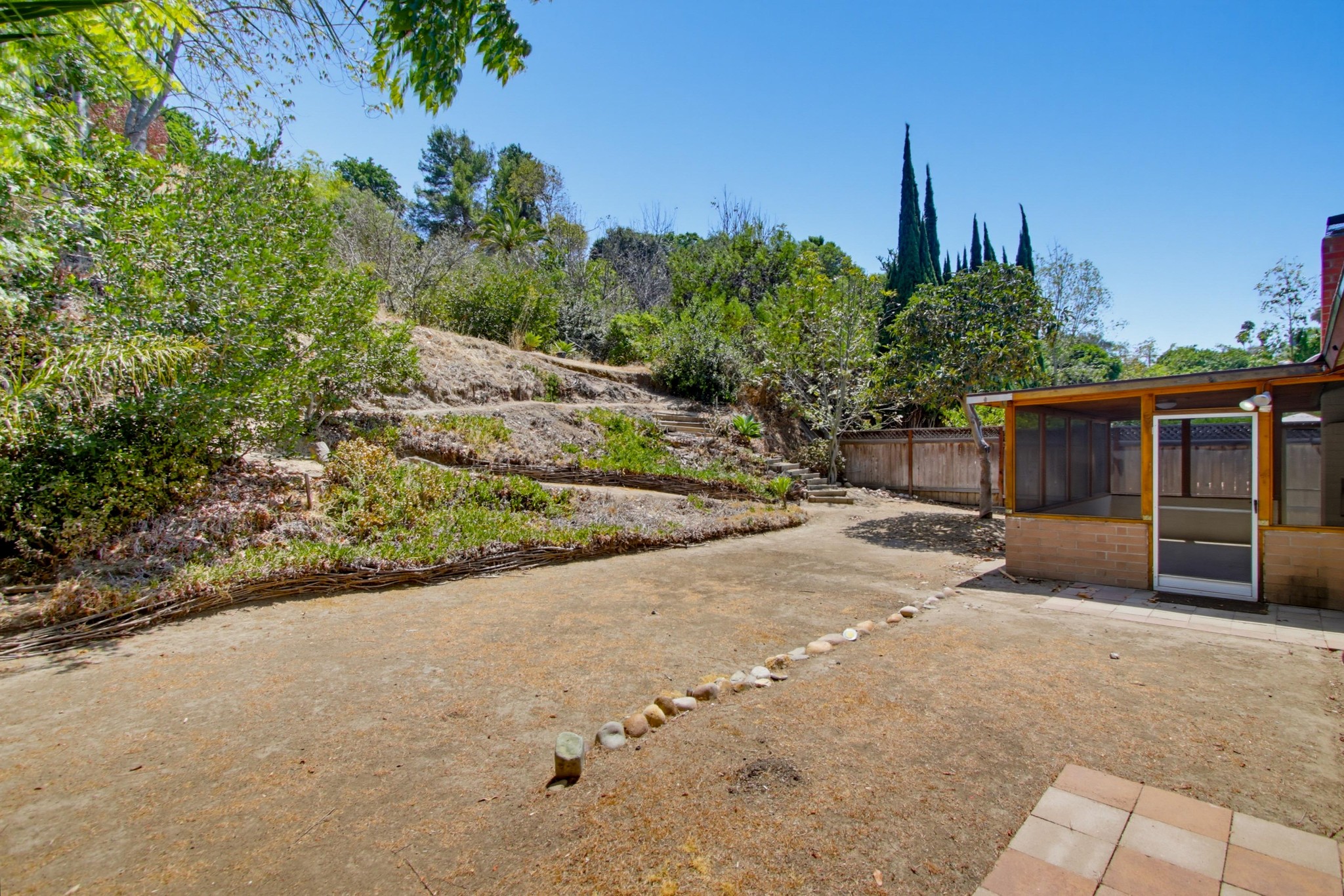 Virtual tour photo 46 of 54 for 4859 Campanile Dr