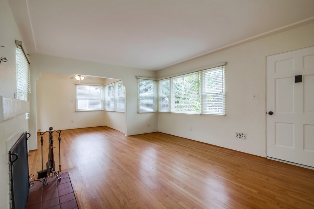 Virtual tour photo 11 of 45 for 4859 Long Branch Ave