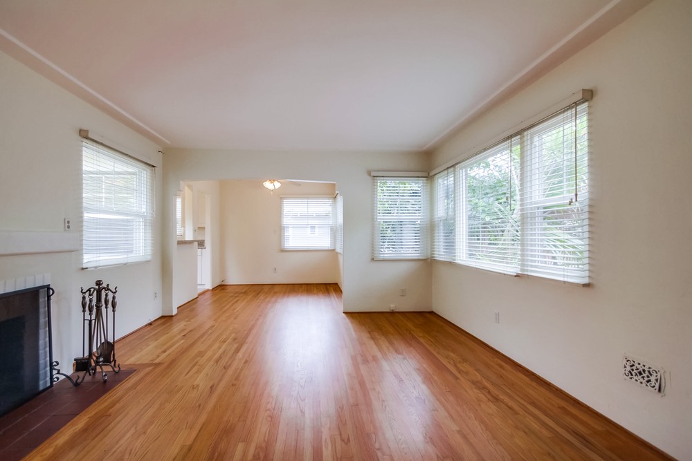 Virtual tour photo 12 of 45 for 4859 Long Branch Ave