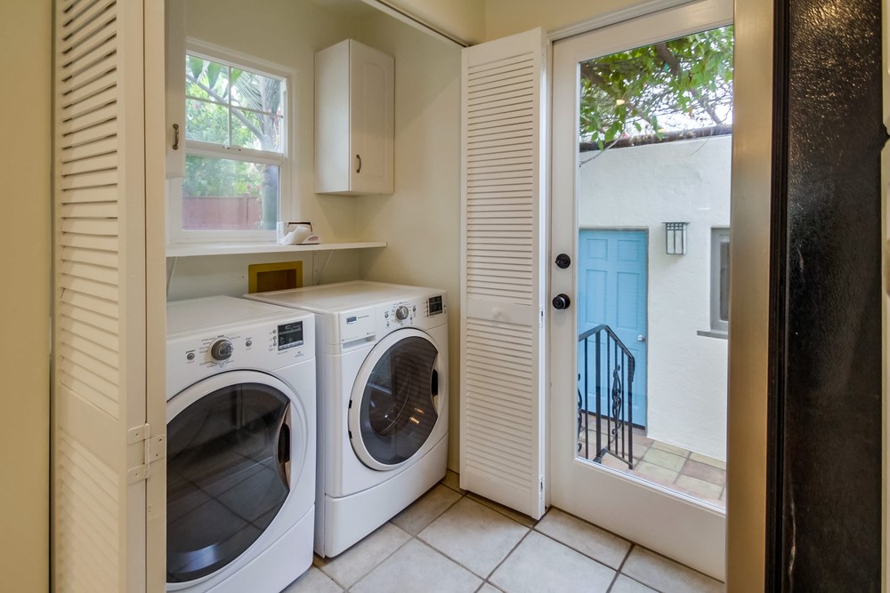 Virtual tour photo 37 of 45 for 4859 Long Branch Ave