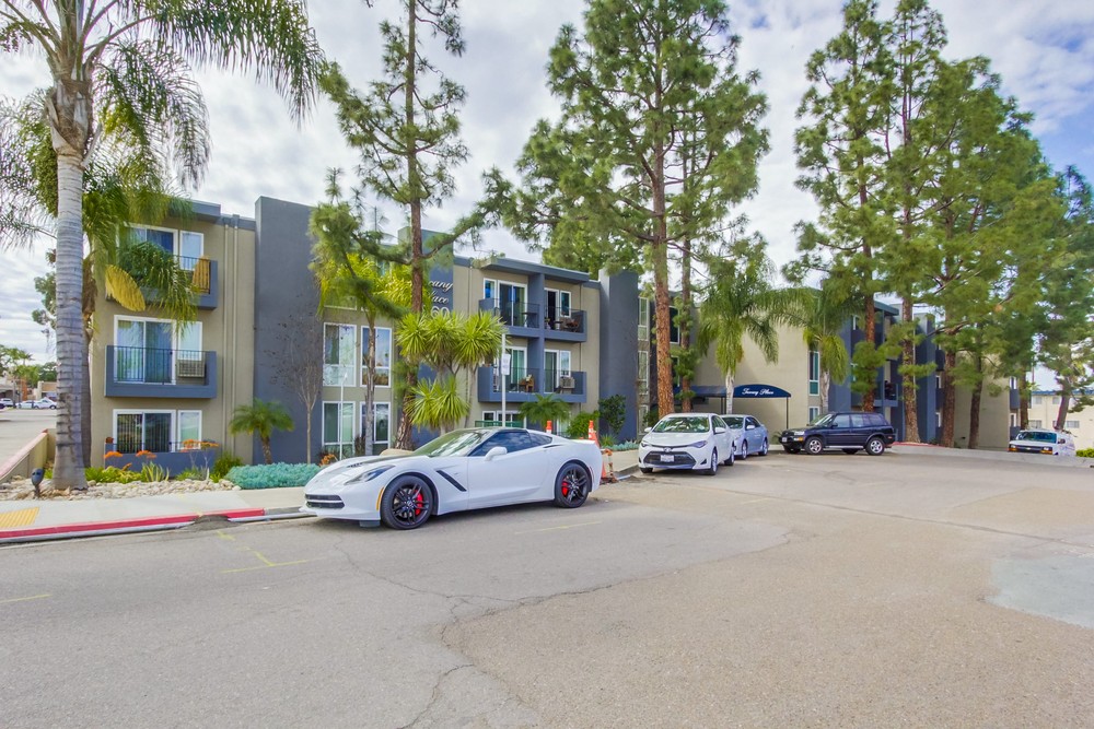 Virtual tour photo 3 of 35 for 4860 Rolando Ct #76