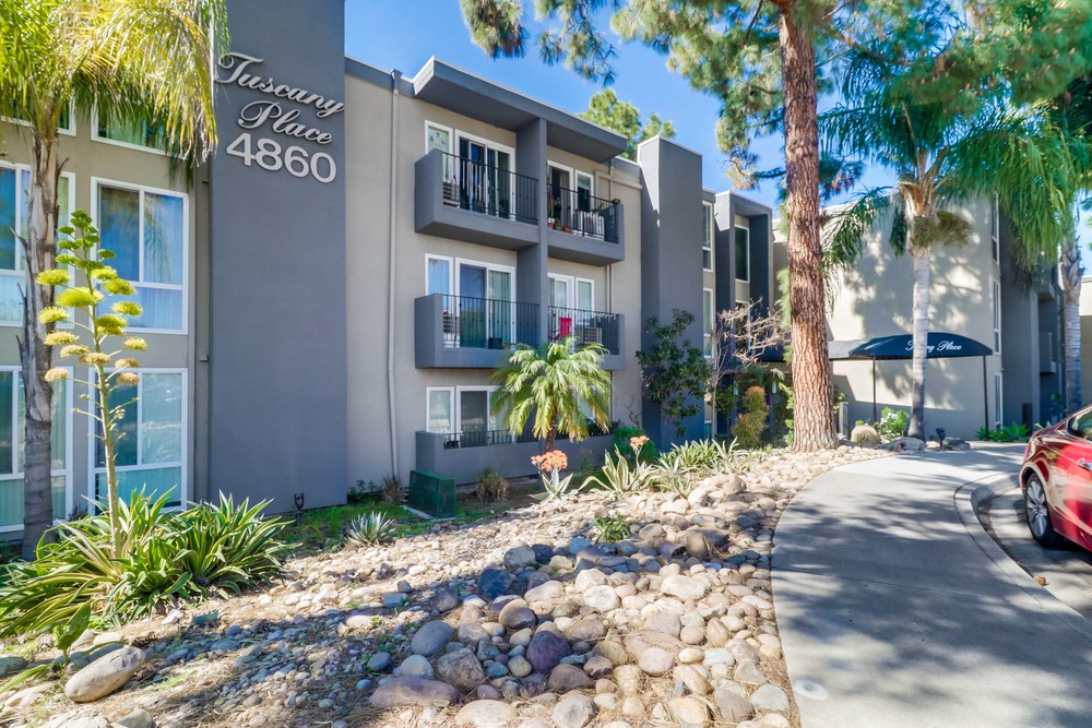 Virtual tour photo 4 of 28 for 4860 Rolando Ct UNIT 6