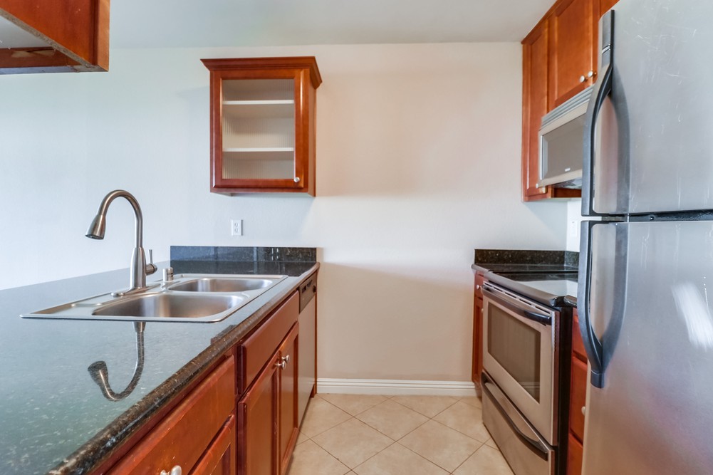 Virtual tour photo 13 of 28 for 4860 Rolando Ct UNIT 6
