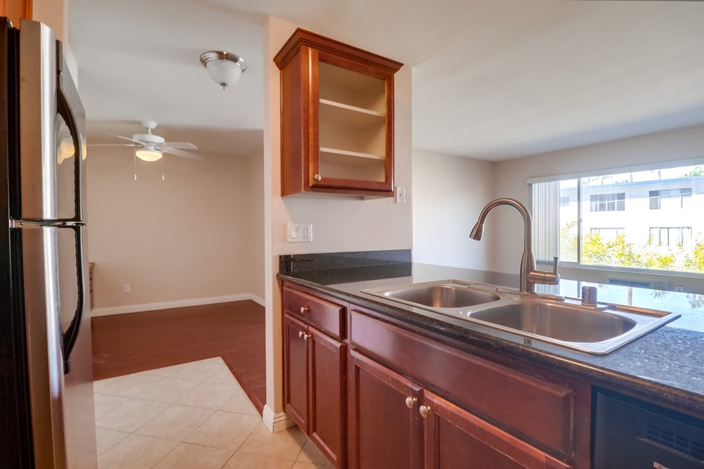 Virtual tour photo 14 of 28 for 4860 Rolando Ct UNIT 6